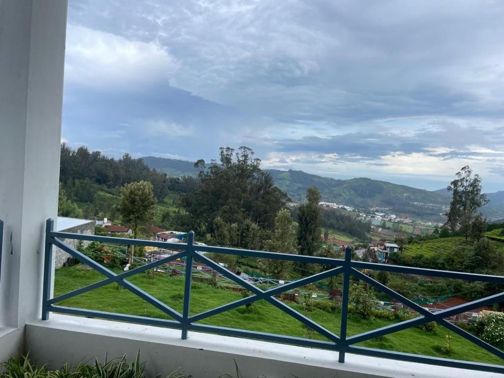 Orchard Valley View Ooty Exterior photo